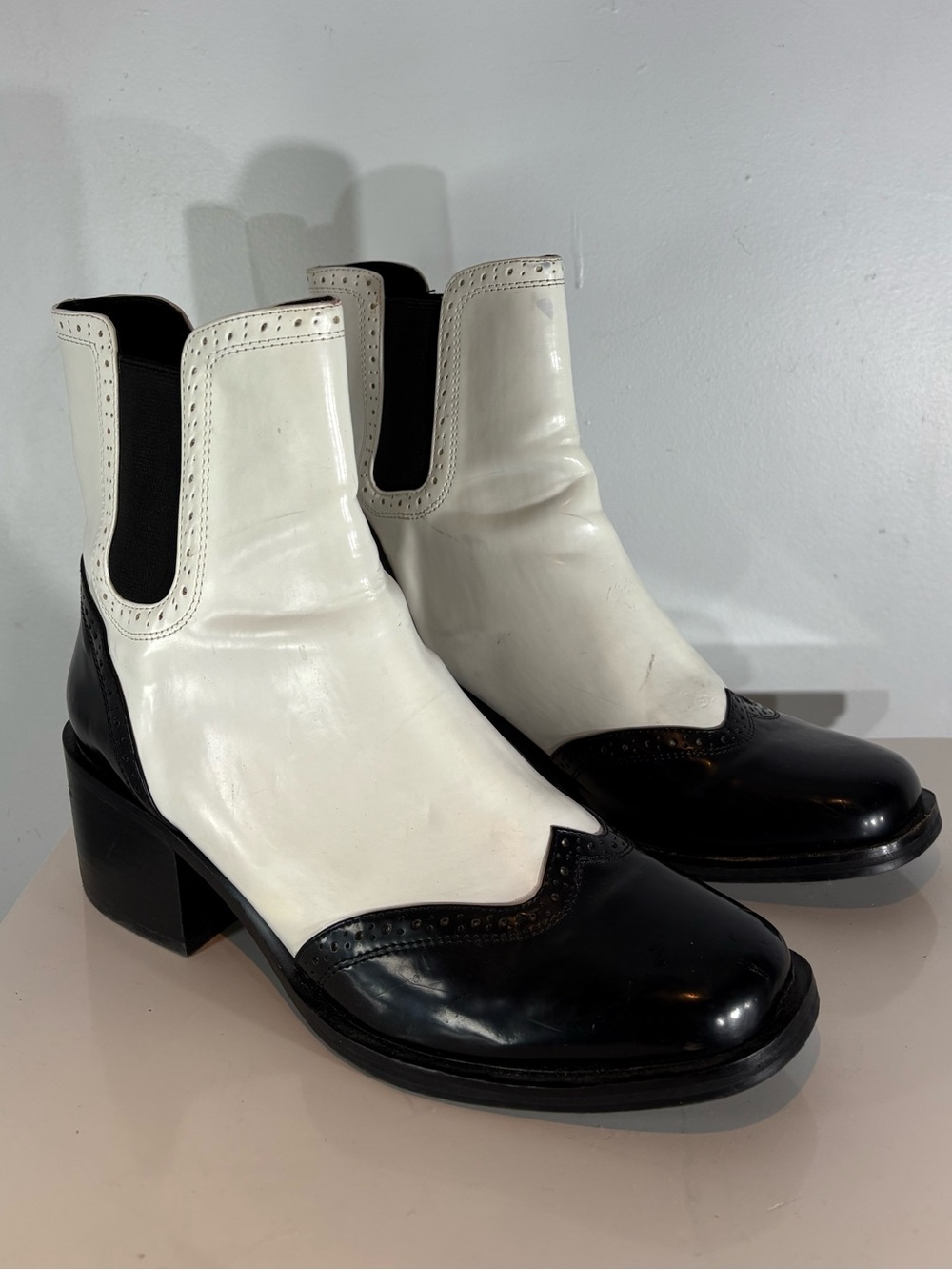 Zara Two-Tone Leather Chelsea Ankle Boots Black White EU 41 US 10